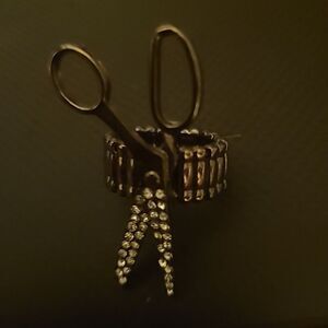 Novelty Scissors  Ring